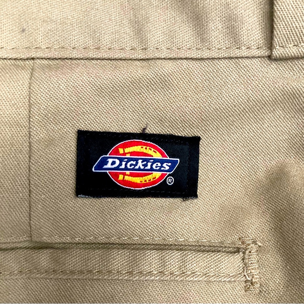 🔥DICKIES🔥REGULAR FIT khaki PANTS with cell phone pocket sz38x30🌟GUC🌟